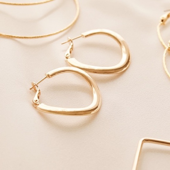 SoldOut11thStreet - Picture 4 of 7